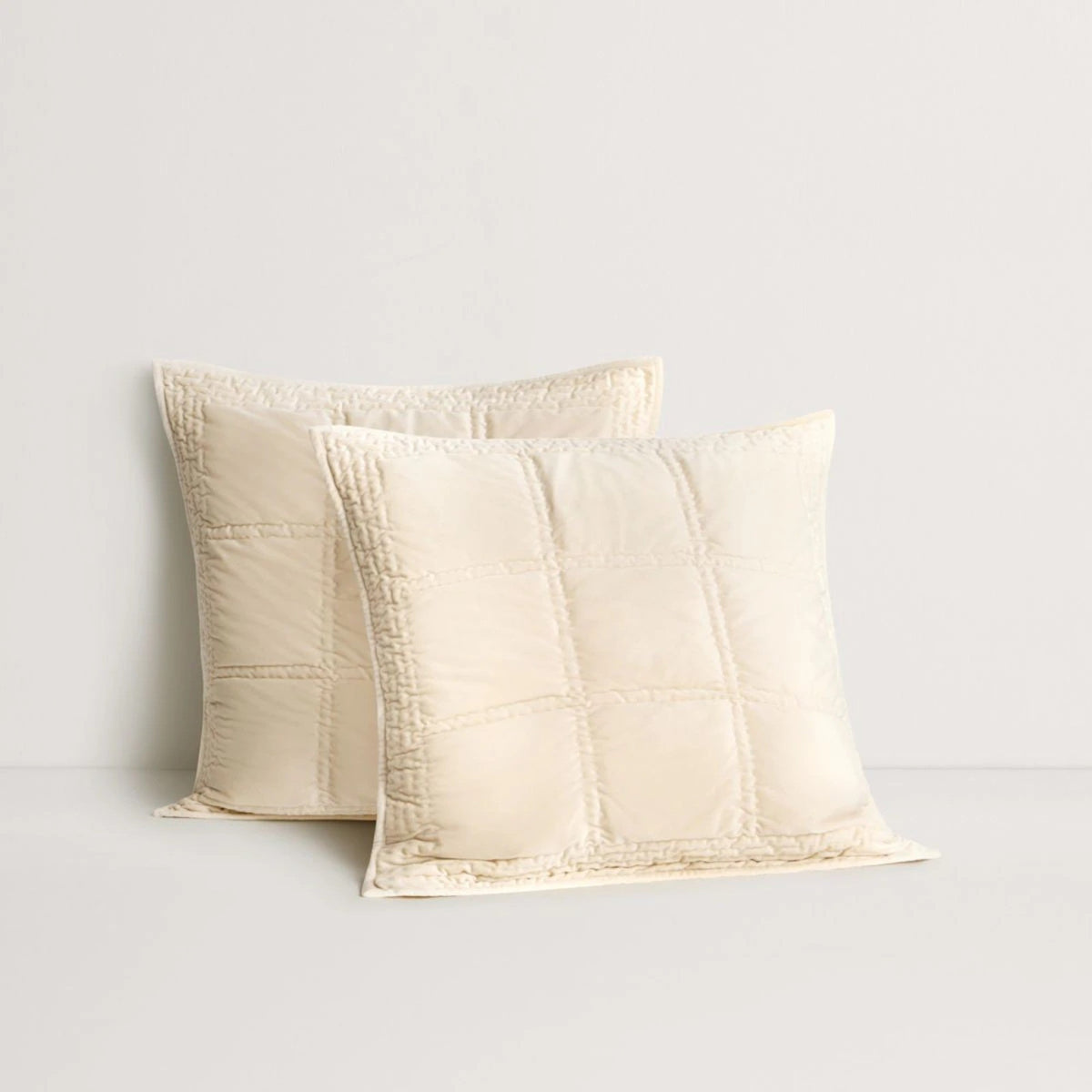 Remme Bedspread in Champagne