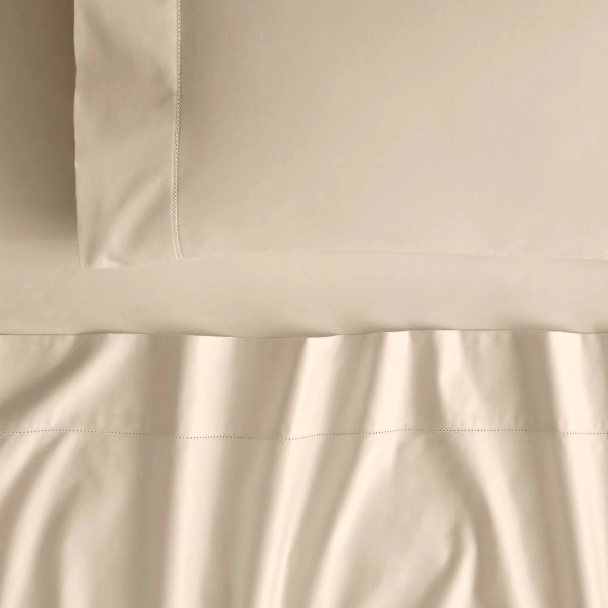 1000 TC Pillowcase in Champagne