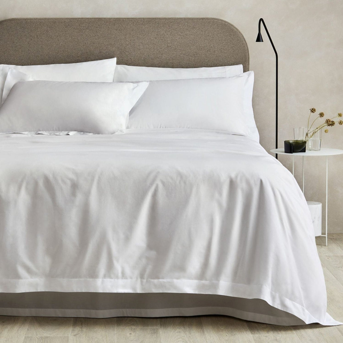 500 TC Cotton Sateen Pillowcase in Snow