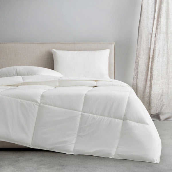 Deluxe Dream Light Tog Duvet in White