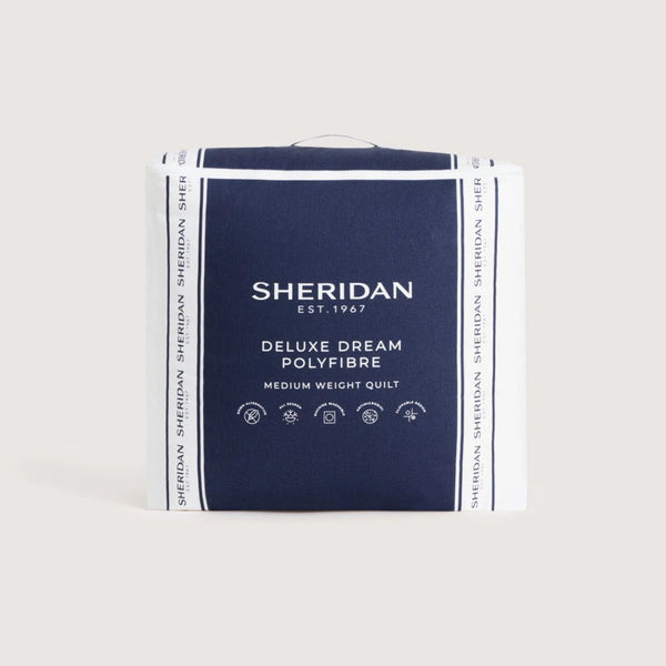 Deluxe Dream Medium Tog Duvet in White