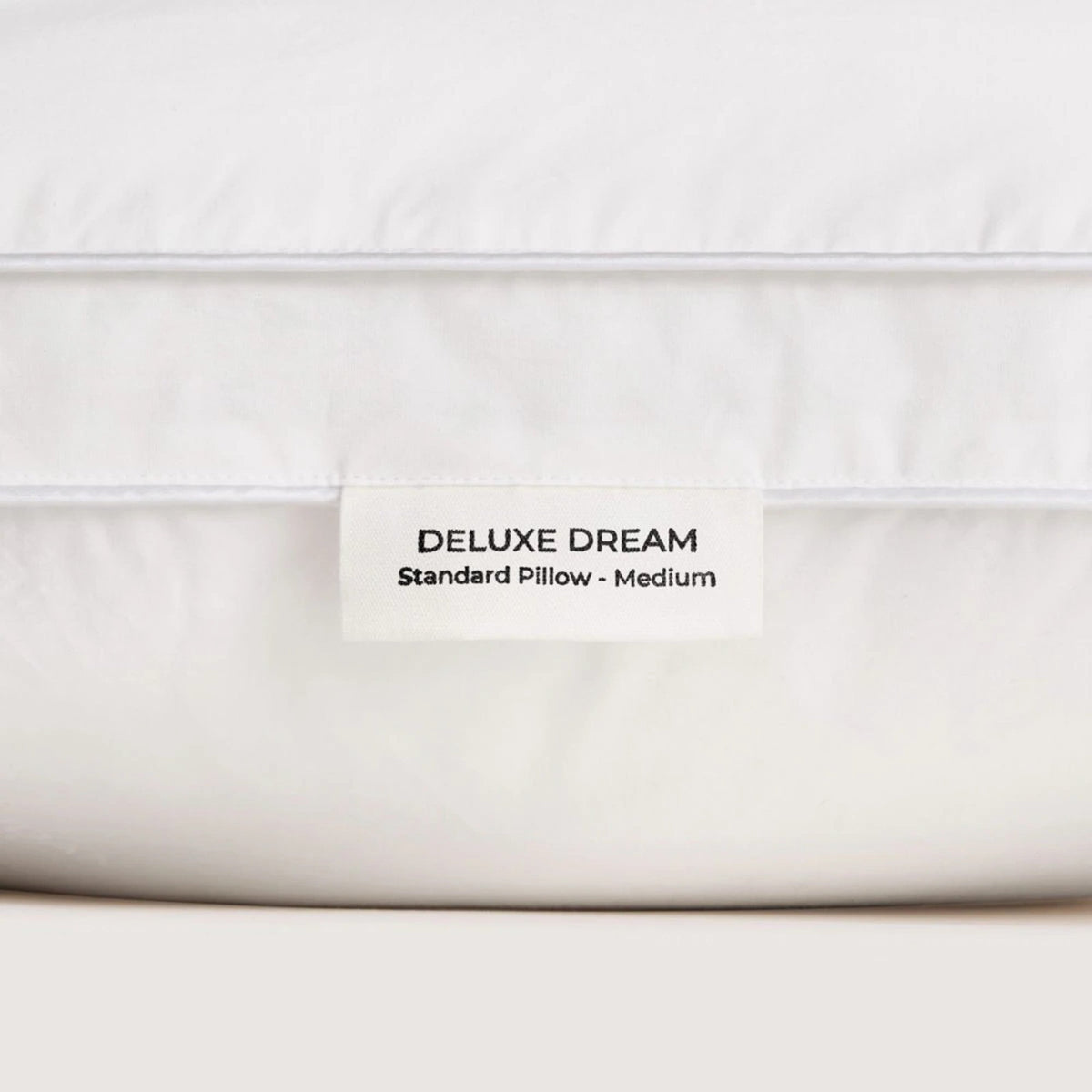 Deluxe Dream Medium Support Pillow in White