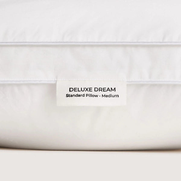 Deluxe Dream Medium Support Pillow in White