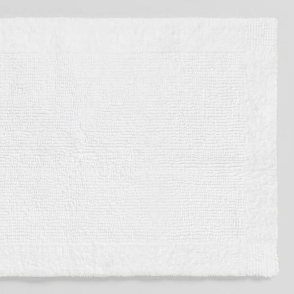 Larken Bath Tufted Rugs in White