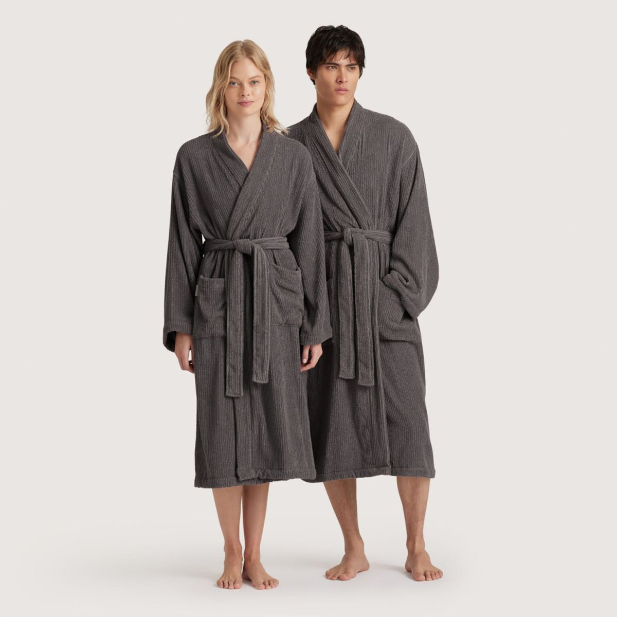 Living Textures Bathrobe in Granite