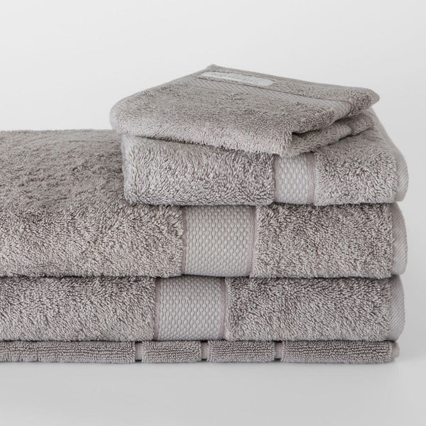Luxury Egyptian Towel Collection in Cloud Grey