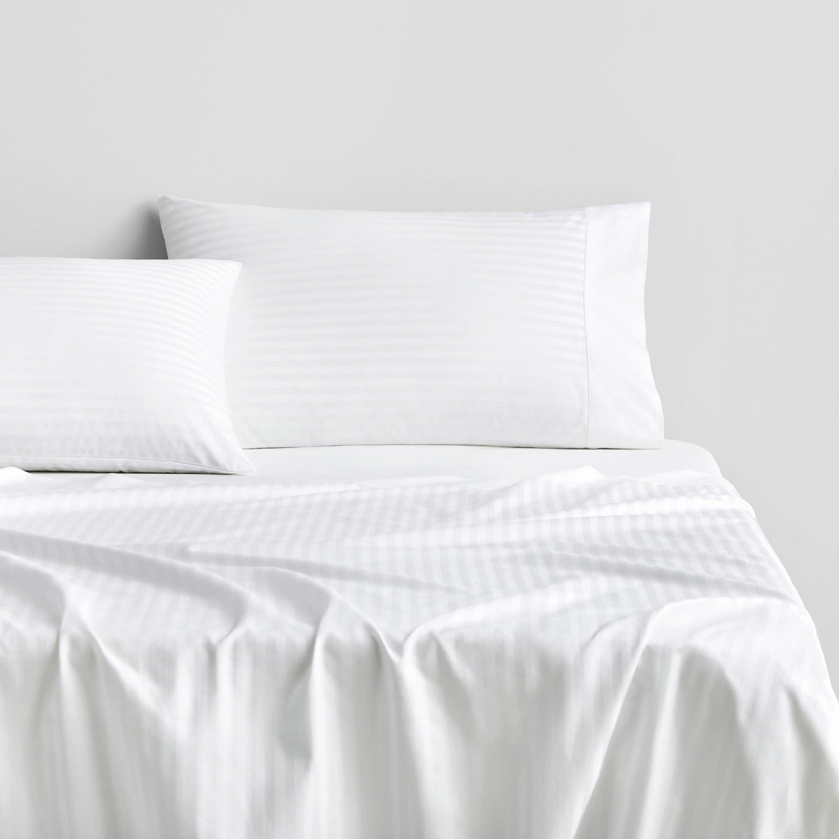 Millennia 1200 TC Pillowcase in White