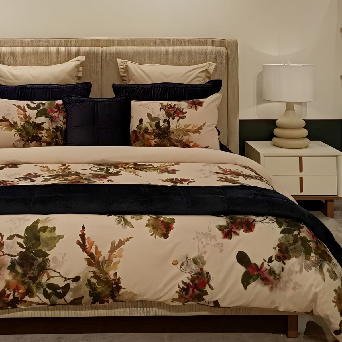 Reilly Floral Duvet Cover Set in Natural