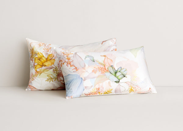 Treni Duvet Cover Set in White