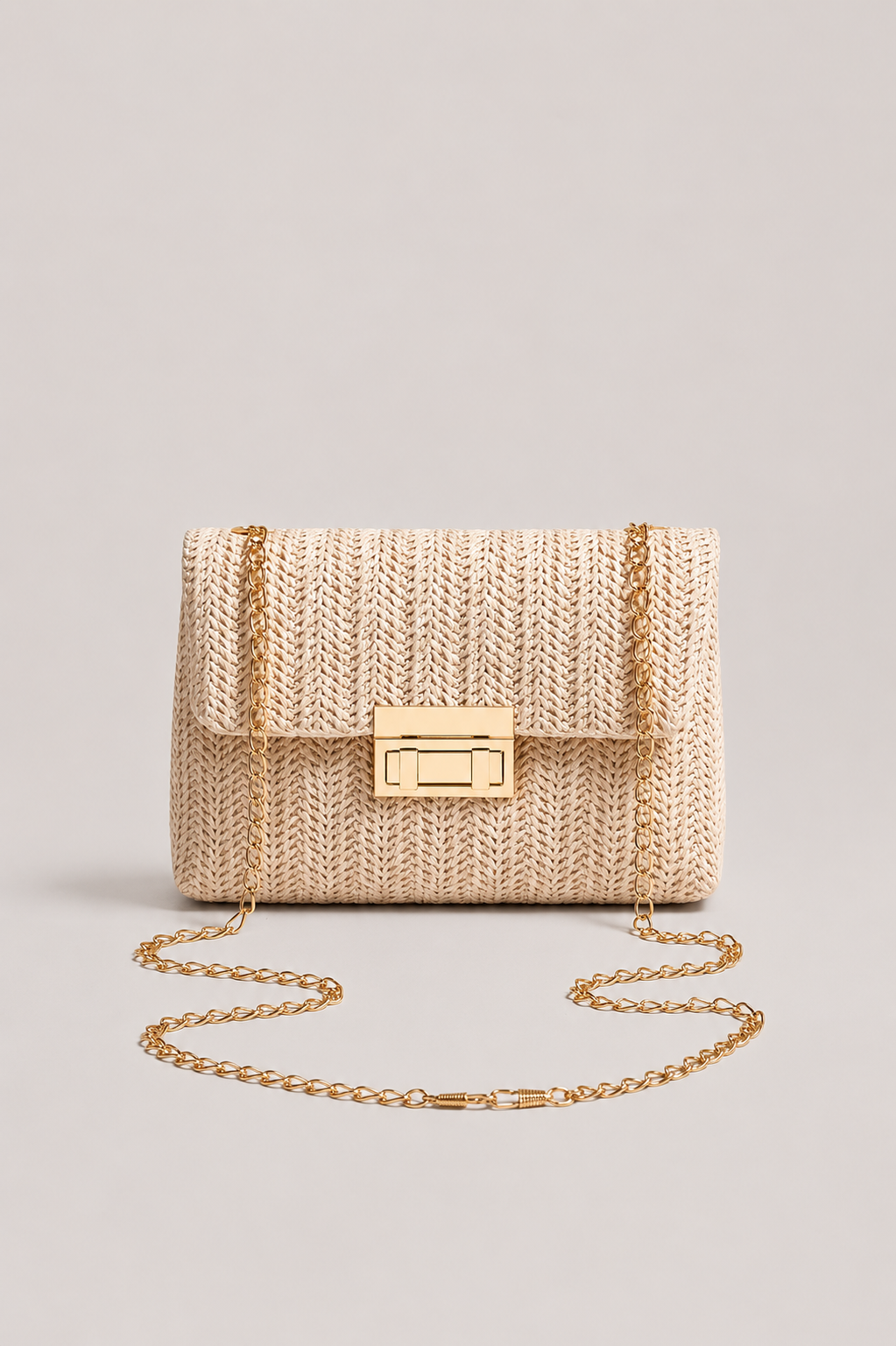 Women’s Woven Straw Chain Shoulder Bag Secondary image